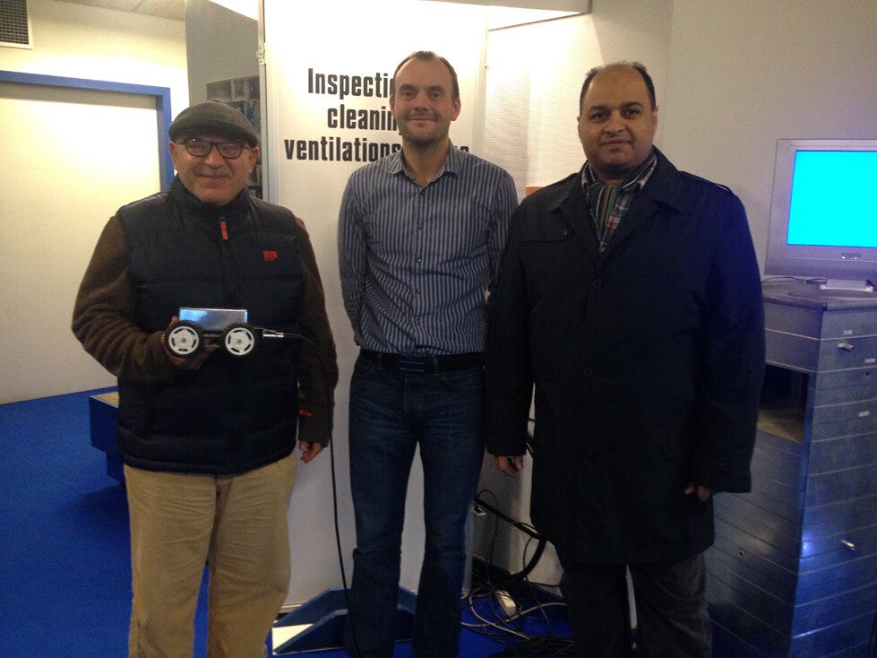 2014-12-19-15-58-22-small-standard.jpg