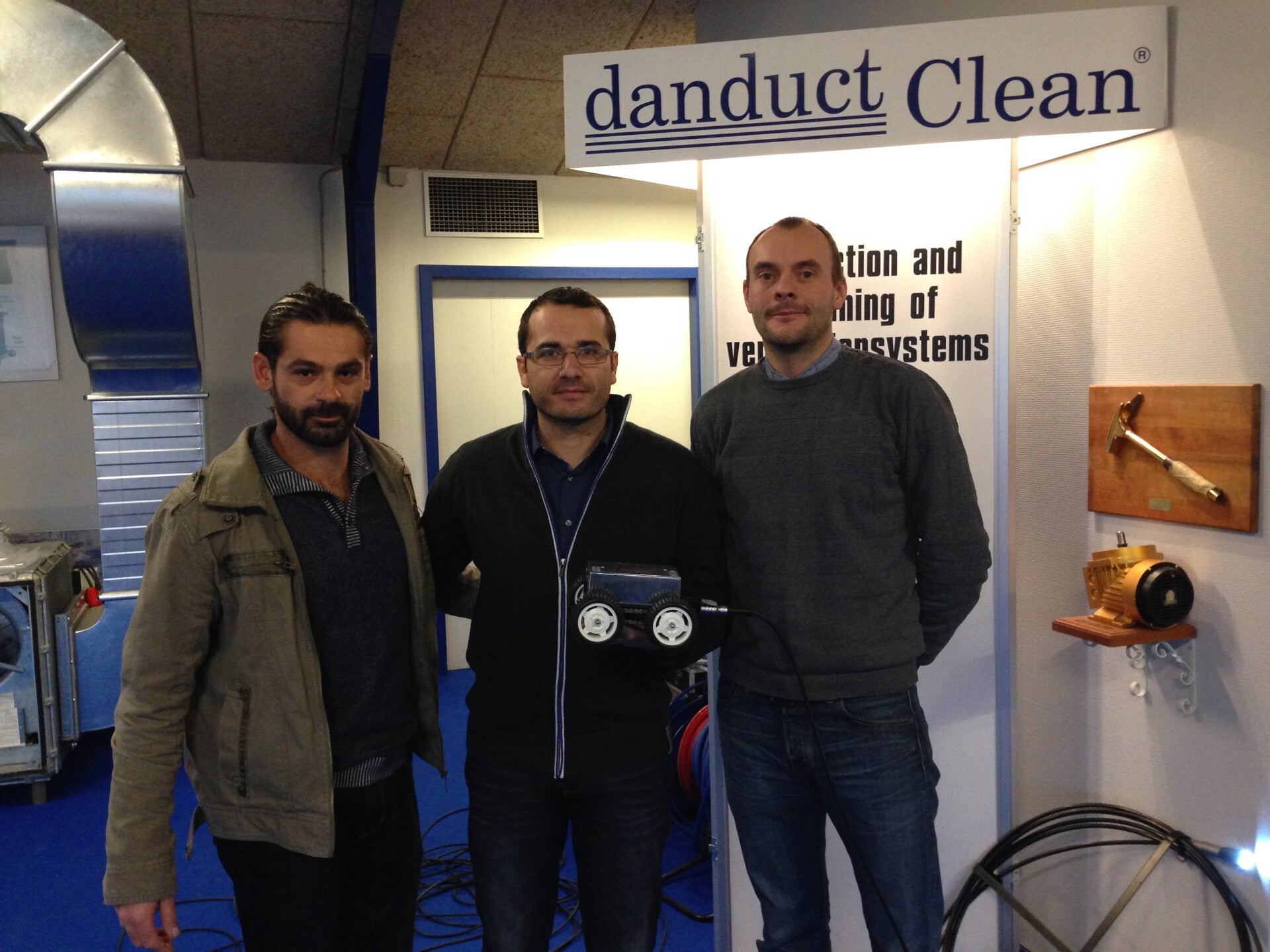 2014-12-04-12-49-20-standard.jpg