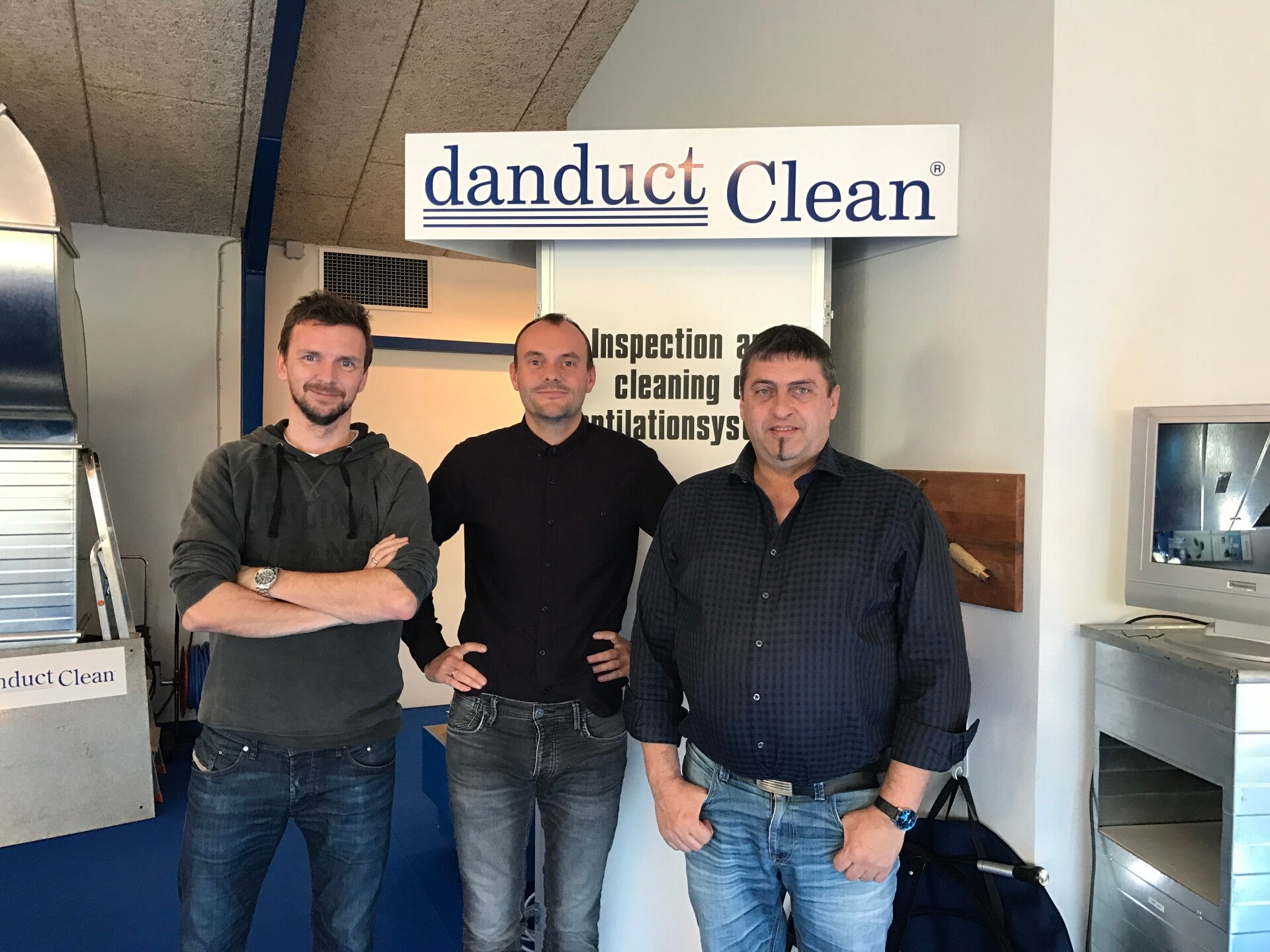 2016-10-04-15-39-20-standard.jpg