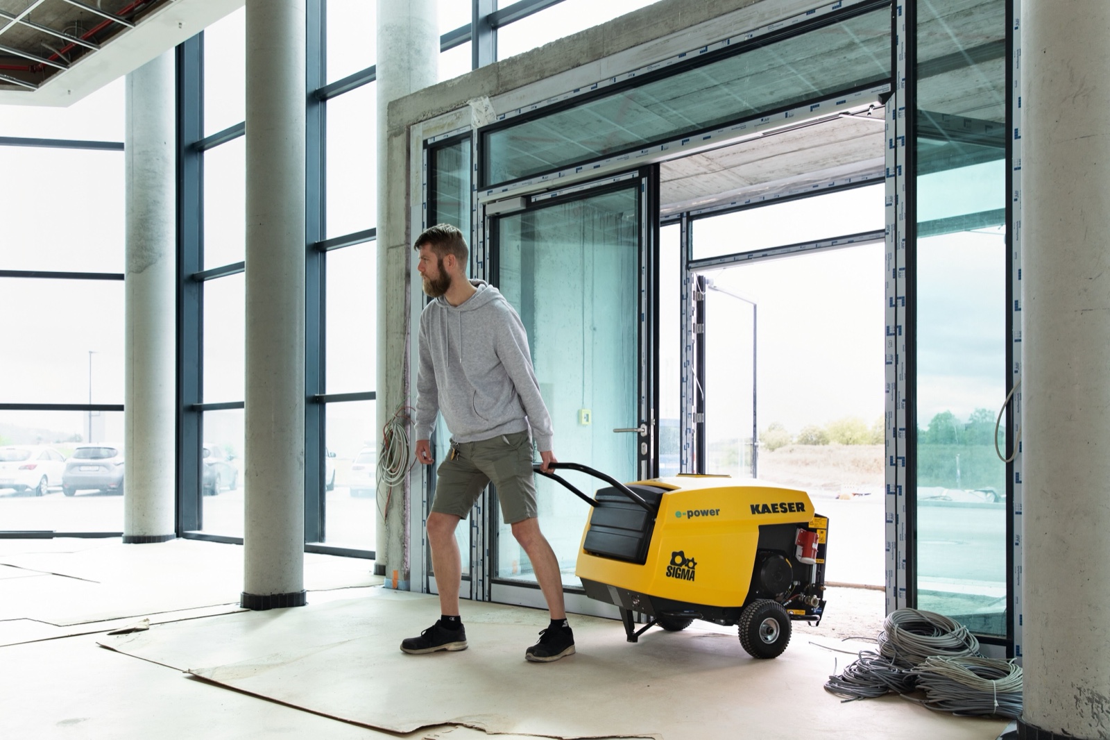 KAESER M13 E electric compressor with e-power drive